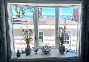 Interior - Lakefront cottage on Muskegon Lake! Fire pit, 40' BOAT DOCK, near beach, shops (Muskegon)
