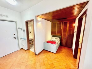 Apartment, 1 Schlafzimmer, Balkon, Gartenblick