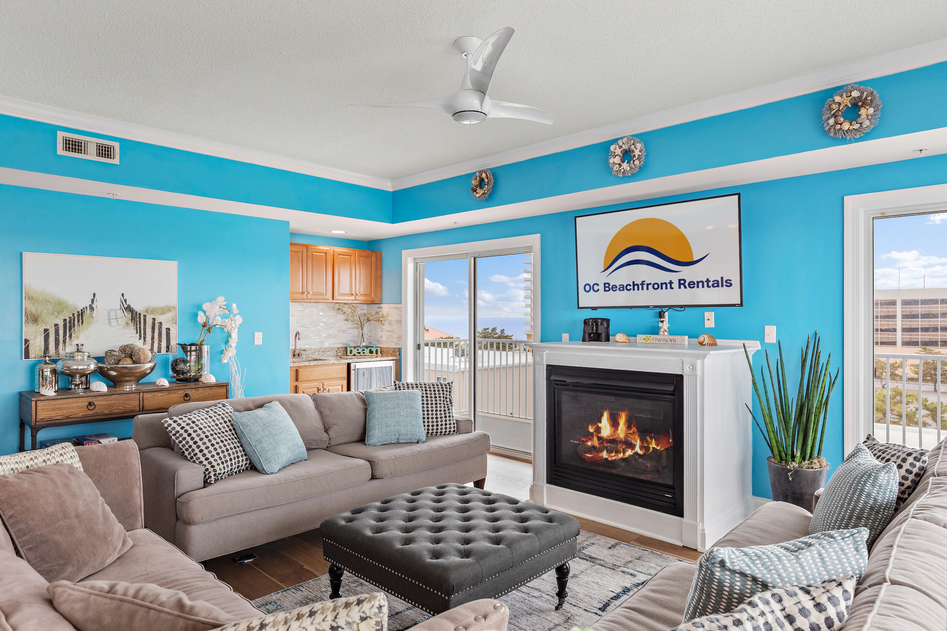 Smart TV, fireplace, books