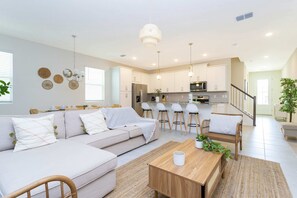 TV, foosball - Relax in Style: Private Pool, Wave Surfing & More! (Kissimmee)