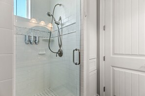 Shower, towels - Unique Multi Family Home with Private Pool & Ocean Views! Directly Across from Beach! (South Padre Island)