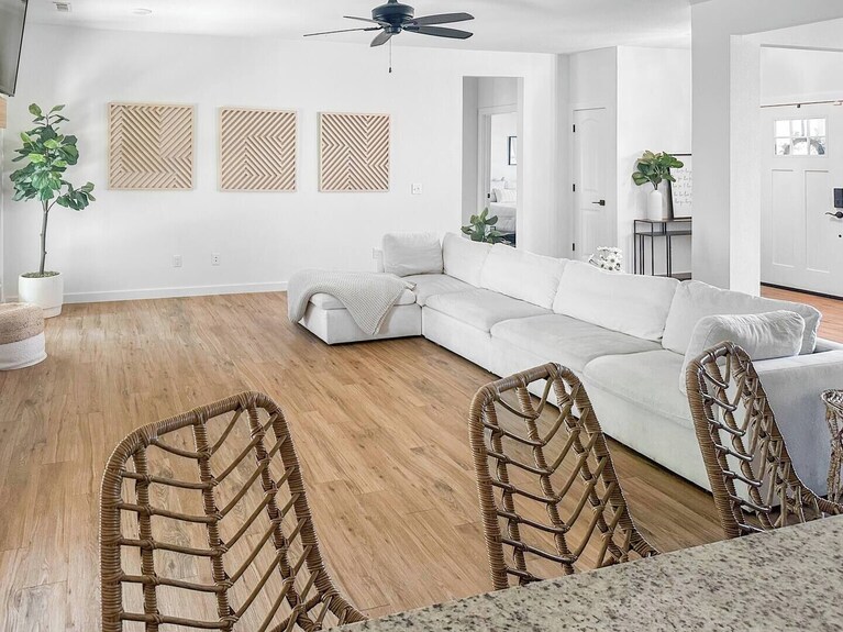 New Modern Home In West Faye With Frustration-free Checkout, 10 Mins To Uofa - Fayetteville, AR