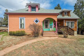 Front of property - Garden Base A (Colorado Springs)