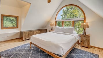 Suíte | 1 quarto, escrivaninha, Wi-Fi de cortesia