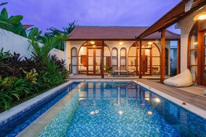 Basic Villa | Pool | Outdoor pool - Villa Casa Coco (Munggu)