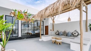 Basic Villa | Terrace/patio - Villa Alveena (Canggu)