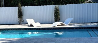 Poolside Retreat Haven close to MIA Airport