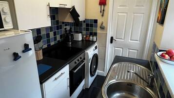 Fridge, microwave, oven, toaster