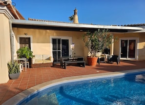 Piscine extérieure