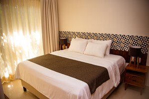 Căn hộ Deluxe | Màn/rèm cản sáng, bàn ủi/dụng cụ ủi quần áo, nôi/cũi di động 