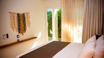 Departamento Deluxe | Cortinas blackout, tabla de planchar con plancha y cuna de viaje