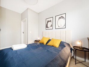 1 bedroom, iron/ironing board, WiFi, bed sheets - Wieniawskiego Chic Apartment (Lódz)