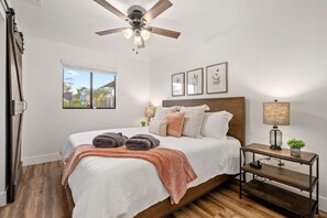 3 bedrooms, iron/ironing board, travel cot, free WiFi