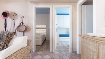 3 slaapkamers, een strijkplank/strijkijzer, wifi, beddengoed