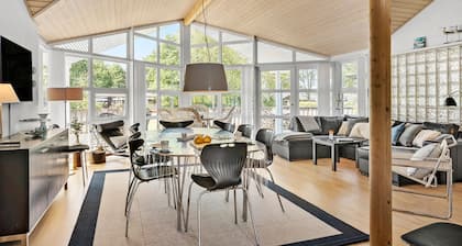 Pet friendly home in Farsø with WiFi