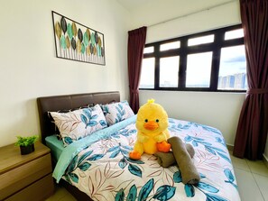 3 bedrooms, desk, iron/ironing board, WiFi - Legoland 8-10min walk@ Kairos Comfort Spacious Families ,Cuckoo Water /1-12pax (Iskandar Puteri)