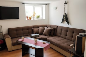 Télévision, chaîne hi-fi