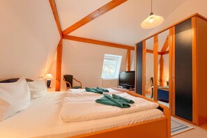 Unclassified image, 4 of 39, button