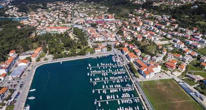 Lovely apartment in Palit with WiFi