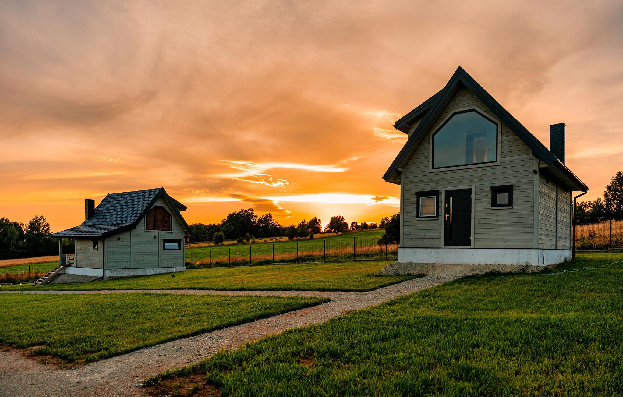 Let yourself be enchanted by the magnificent panorama in this ideally located vacation home.