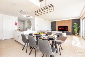 Dining - The Heights | Sea views - pool - terrace (La Cala de Mijas)