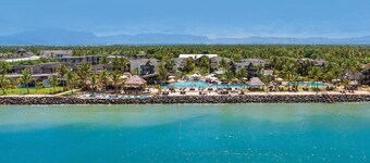 Tropical Paradise. Beachfront, 2 bedroom apartment Denarau Island, Fiji