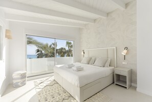 5 chambres, fer et planche à repasser, Wi-Fi, draps fournis
