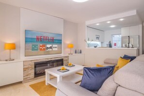 Fernseher, Arbeitsbereiche