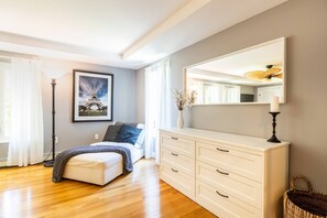 2 slaapkamers, een strijkplank/strijkijzer, gratis wifi