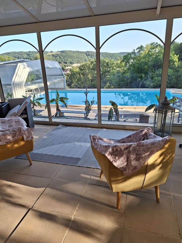 Indoor pool, outdoor pool