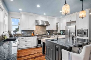 Unclassified image, 3 of 50, button