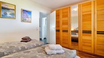 1 Schlafzimmer, Bügeleisen/Bügelbrett, kostenloses WLAN, Bettwäsche