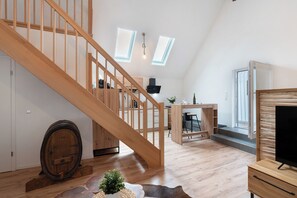 Interior - Apartment 'Appartment Waldloft' with Mountain View, Private Terrace and Wi-Fi (Bühlertal)