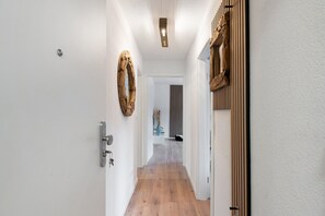 Interior - Apartment 'Appartement Bergblick' with Mountain View, Shared Garden and Wi-Fi (Bühlertal)