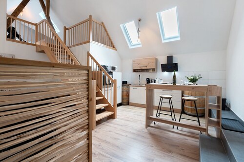 Ferienhaus 'Bühlertal Mit 3 Fewos' mit Bergblick, privater Terrasse und WLAN