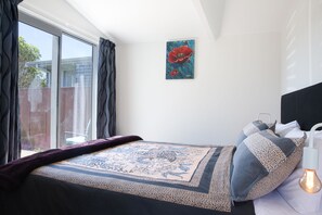 2 Schlafzimmer, Bügeleisen/Bügelbrett, Reisekinderbett, WLAN