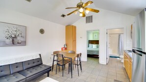 Living area - Biloxi Resort Cottage w/ Pool & Lake Access! (Biloxi)