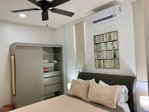 2 bedrooms, iron/ironing board, free WiFi, bed sheets - Poolside renewed condo. In the heart of Tamarindo! (Tamarindo)