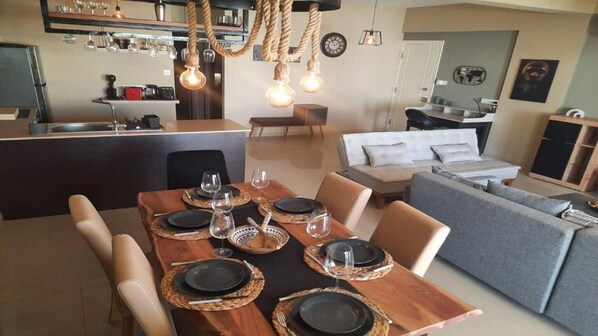 Dining - Paramount Gardens Resorts C201 (Larnaca)