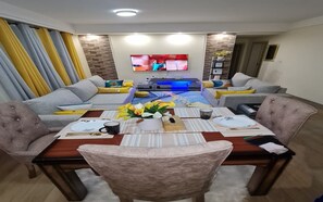 Living area - Myriad stays beachfront (Mombasa)