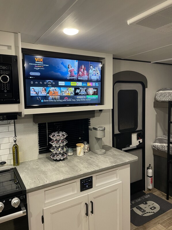 Interior - Mountain Top Hideout (Sevierville)