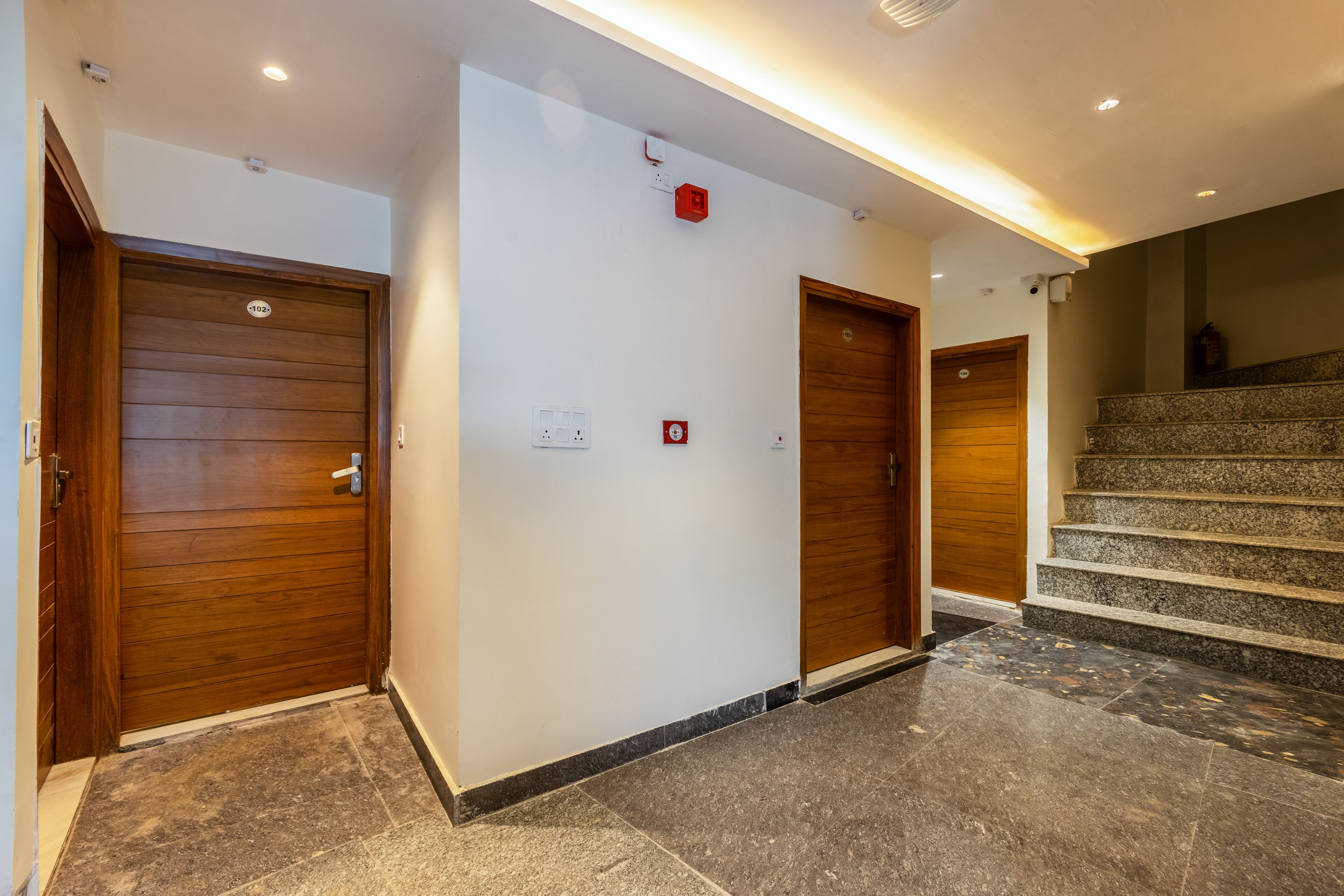 Foto - Hotel Stay House Inn 3 Mints walk from New Delhi Railway station,5 Mints from Metro