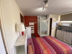 3 habitaciones, wifi gratis y ropa de cama