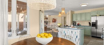 Ski Discounts! Family Oasis w/ Pool, Hot Tub, Games, Sunsets