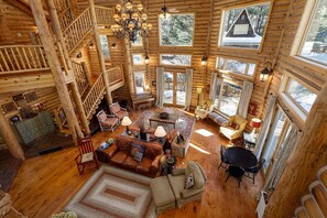 Télévision, cheminée