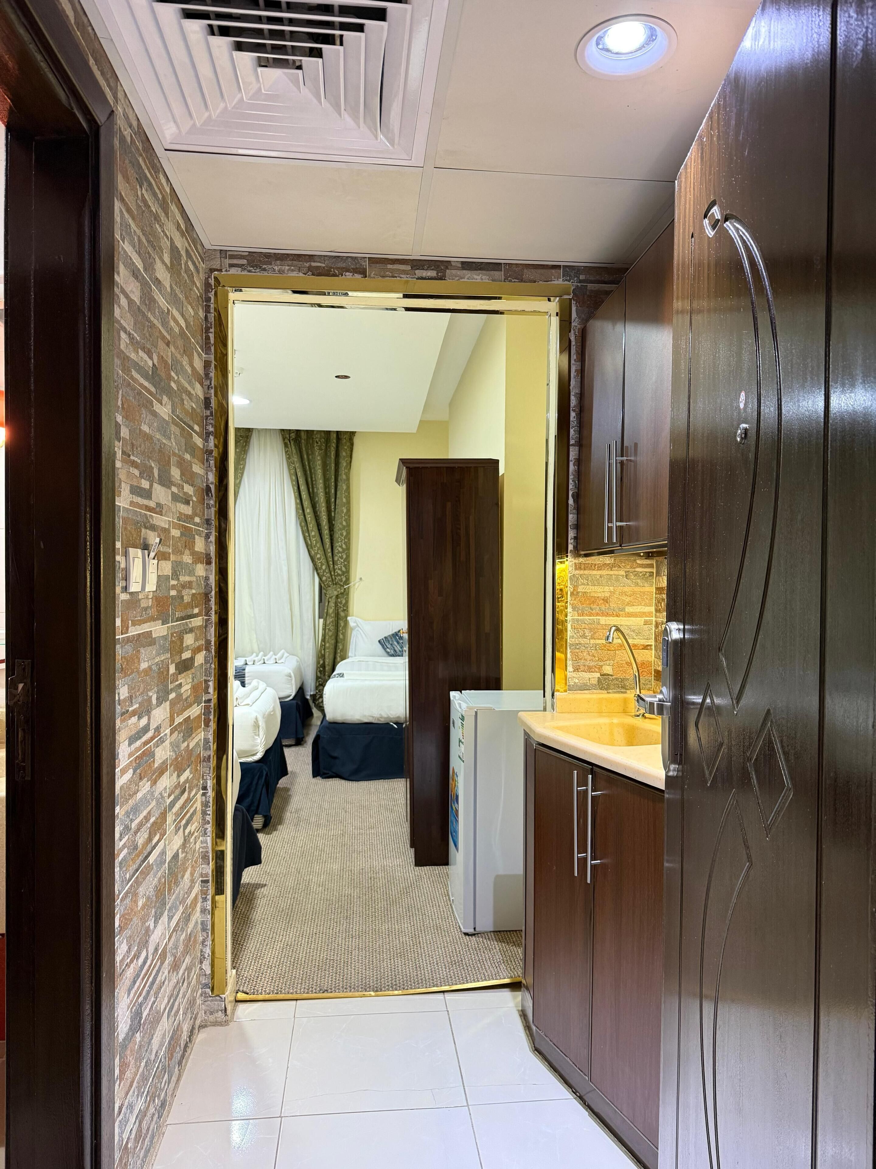 Premium bedding, down comforters, pillowtop beds, minibar