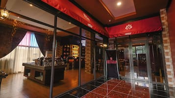 Bar (en la propiedad)