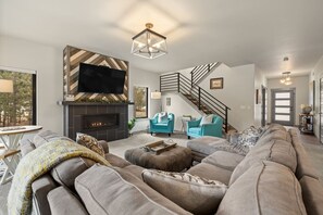 TV, fireplace - Crescent Moon Retreat (Lead)