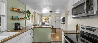 Cozy 2Bedroom Getaway