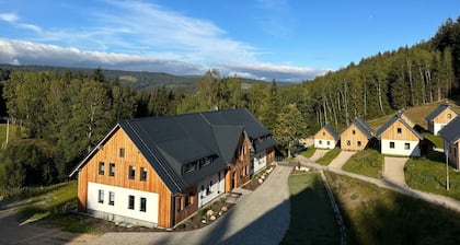 Cosy apartment for 12 people with WIFI, TV and terrace